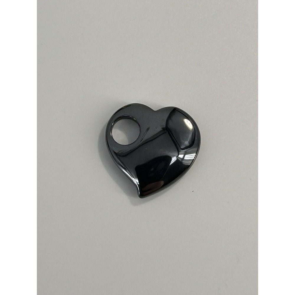Vintage Smooth Heart Onyx Pendant